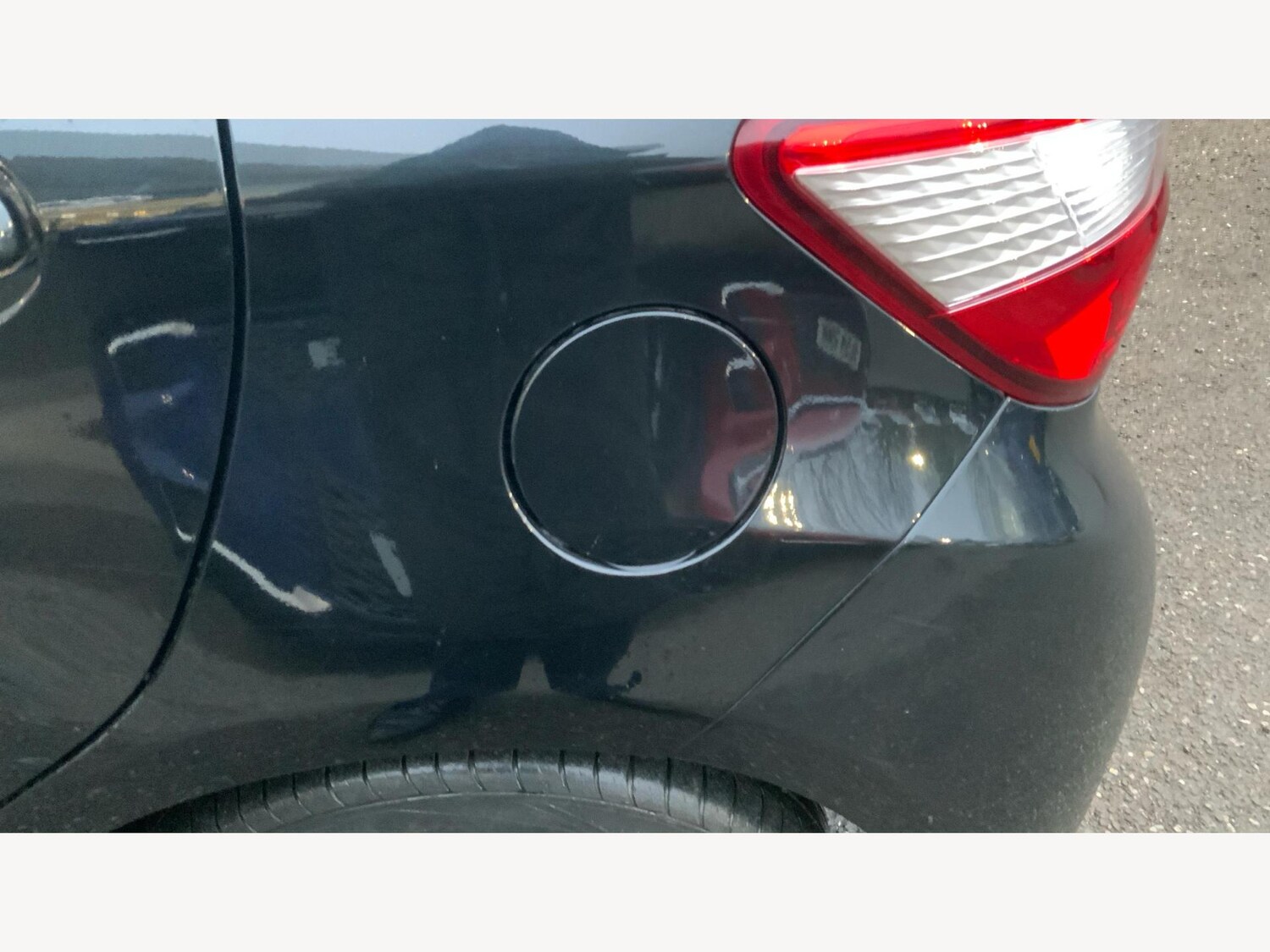 Used Toyota Yaris 2017 for sale - 77156580: Photo 22