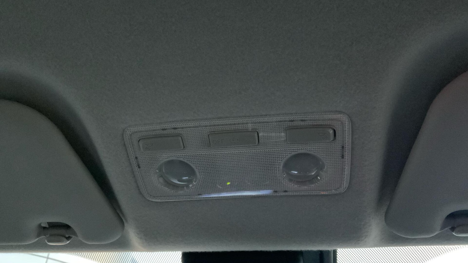 Used Toyota Yaris 2017 for sale - 77156580: Photo 37