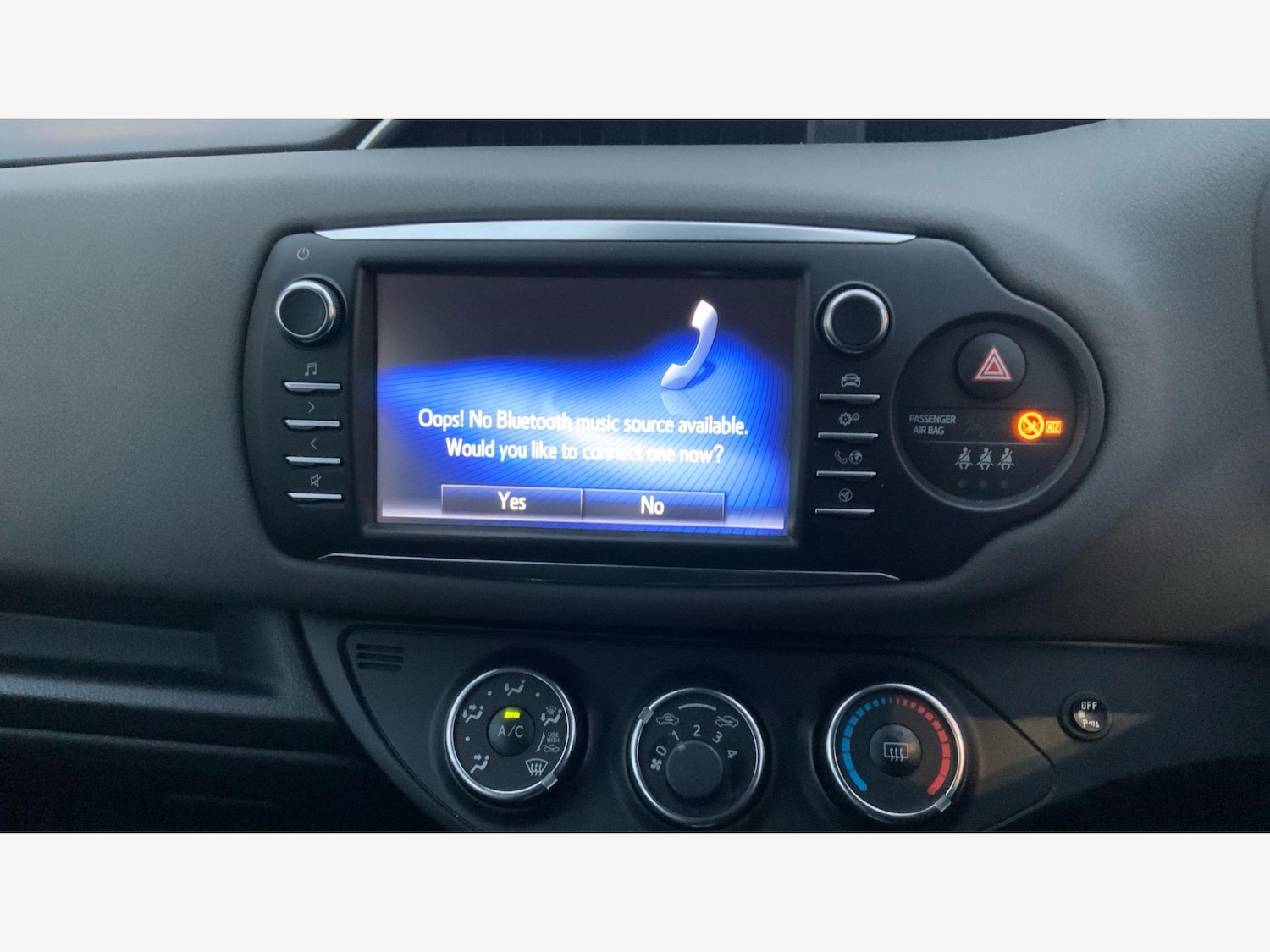 Used Toyota Yaris 2017 for sale - 77156580: Photo 9