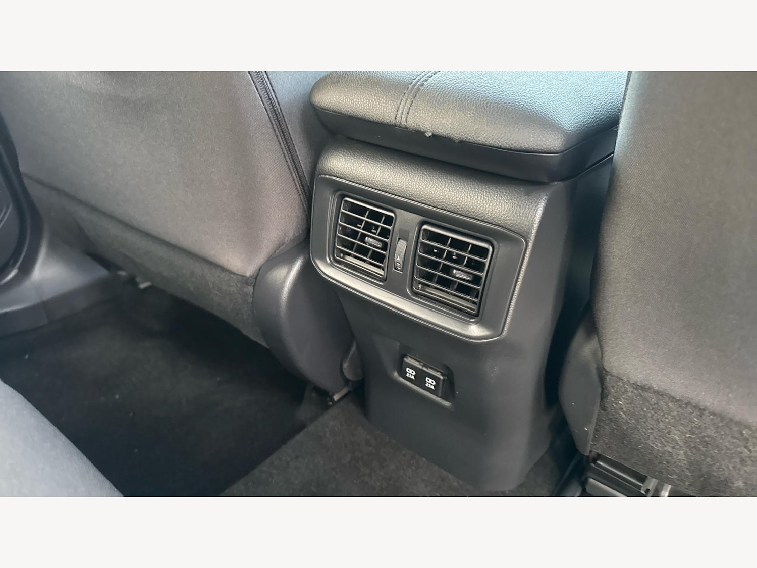 Used Toyota RAV4 2020 for sale - 77143756: Photo 24