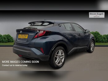 Used Toyota C-HR 2023 for sale - 77798949: Photo