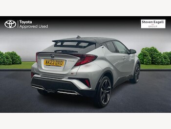 Used Toyota C-HR 2023 for sale - 76975696: Photo