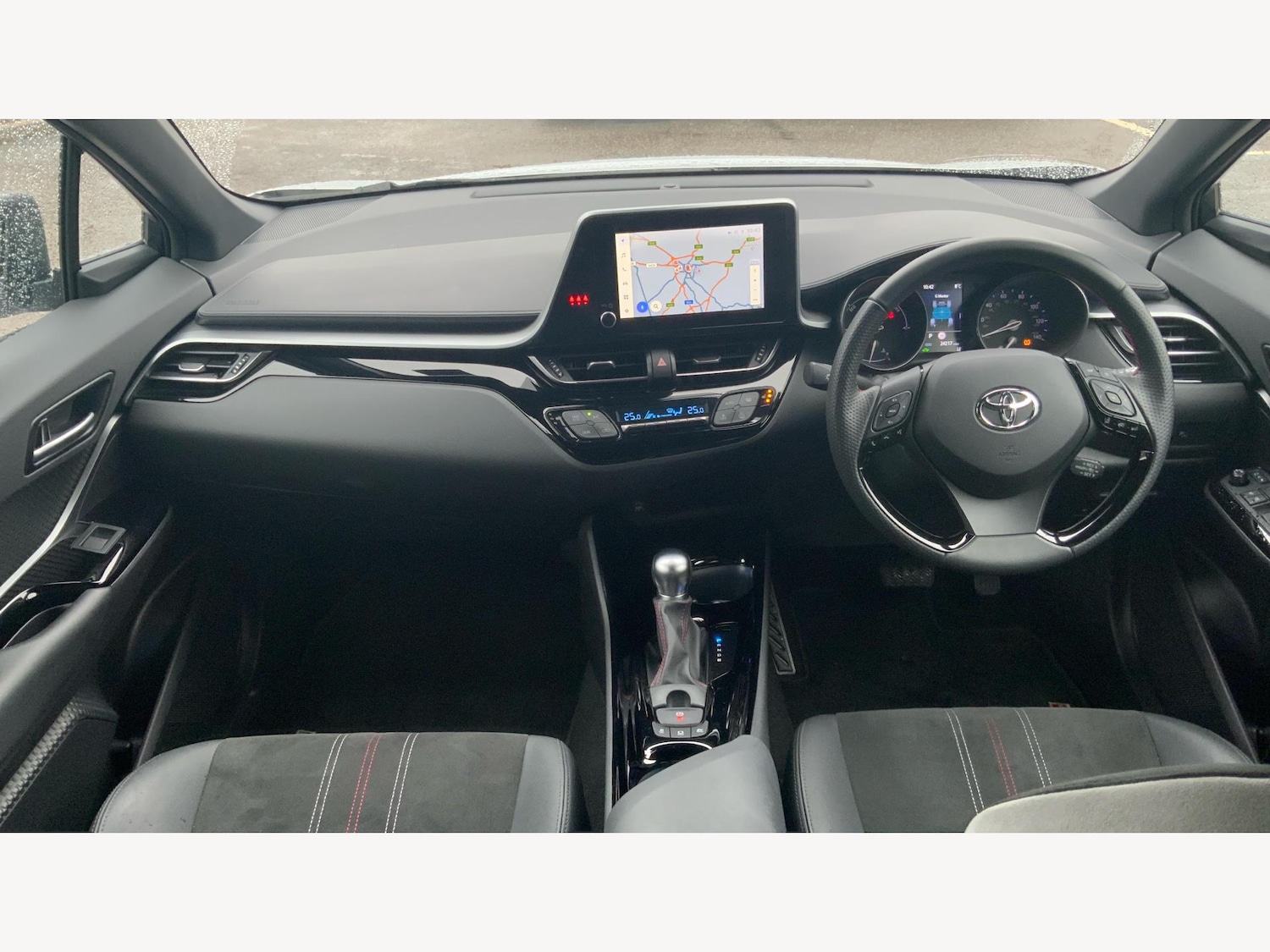Used Toyota C-HR 2023 for sale - 76975696: Photo 7
