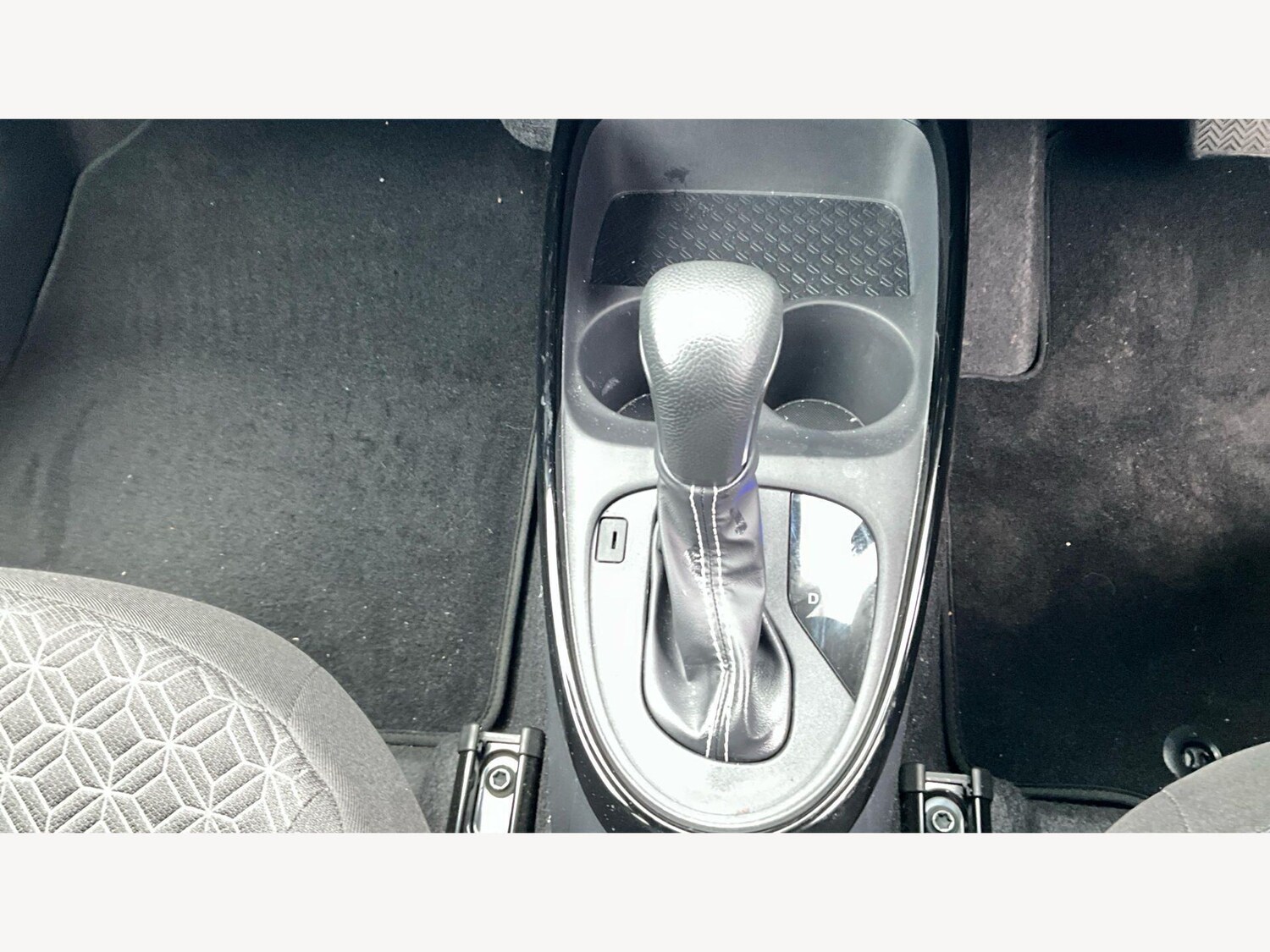 Used Toyota Aygo X for sale - 78141518: Photo 32