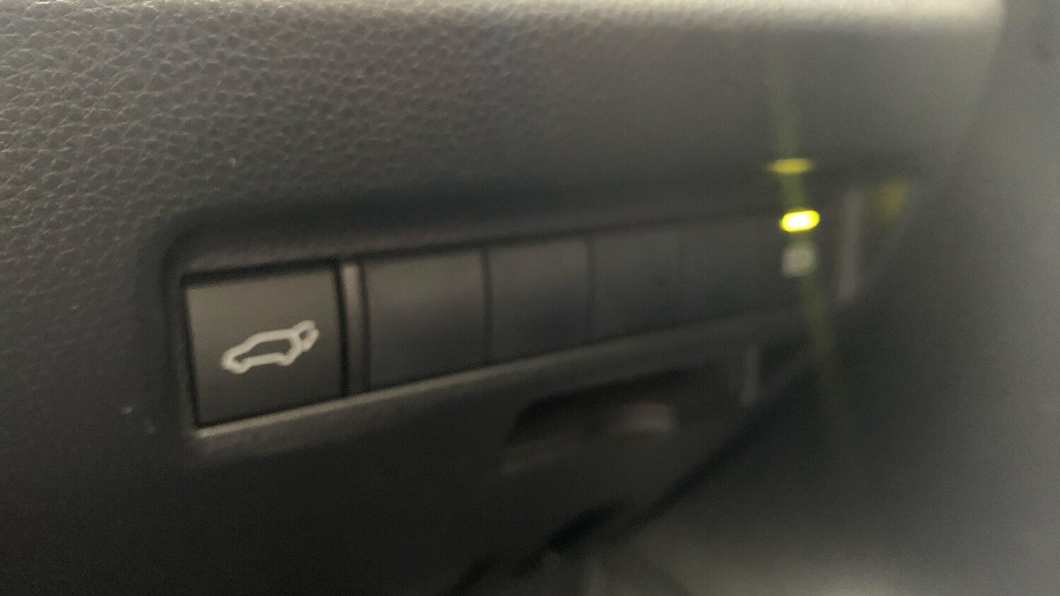 Used Toyota RAV4 2019 for sale - 77253585: Photo 42