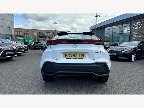 Used Toyota C-HR 2024 for sale - 76259917: Photo 21