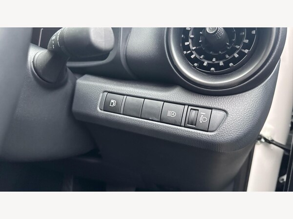 Used Toyota C-HR 2024 for sale - 76259917: Photo 33