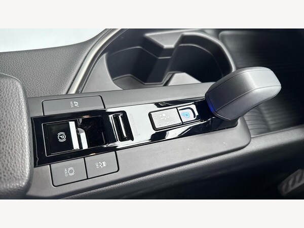 Used Toyota C-HR 2024 for sale - 76259917: Photo 41