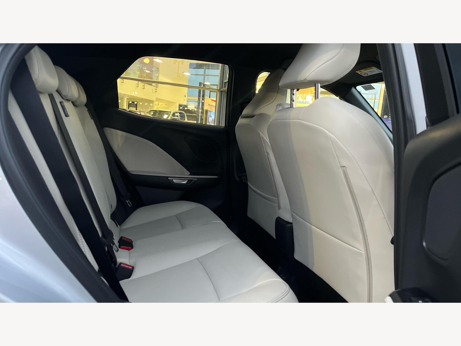 Used Lexus LBX 2024 for sale - 76550563: Photo 14