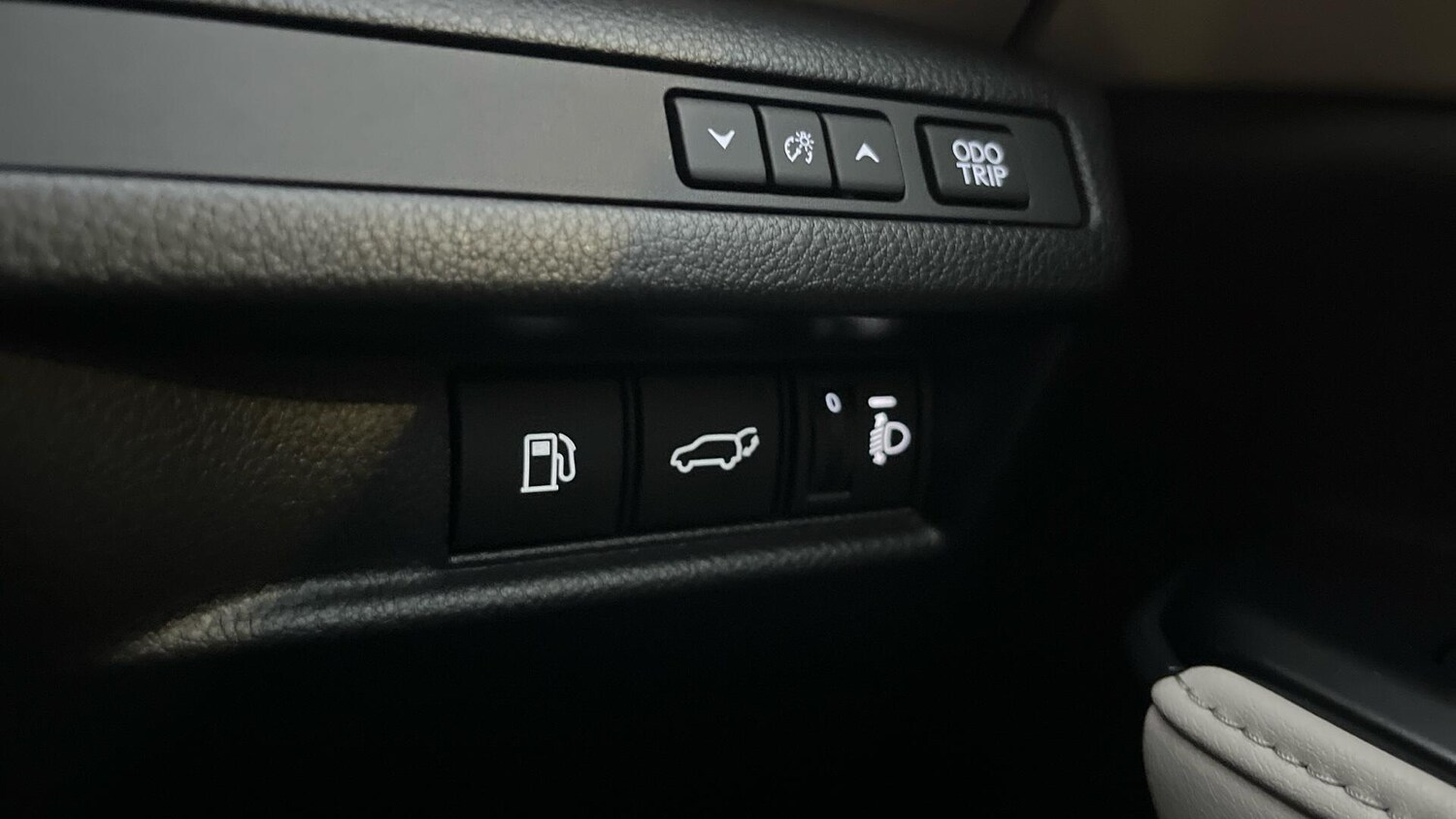 Used Lexus LBX 2024 for sale - 76550563: Photo 39