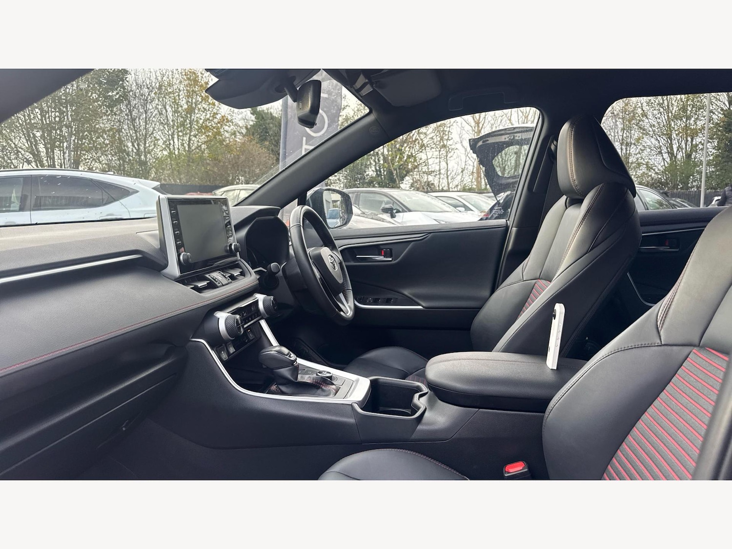 Used Toyota RAV4 2022 for sale - 76801879: Photo 12