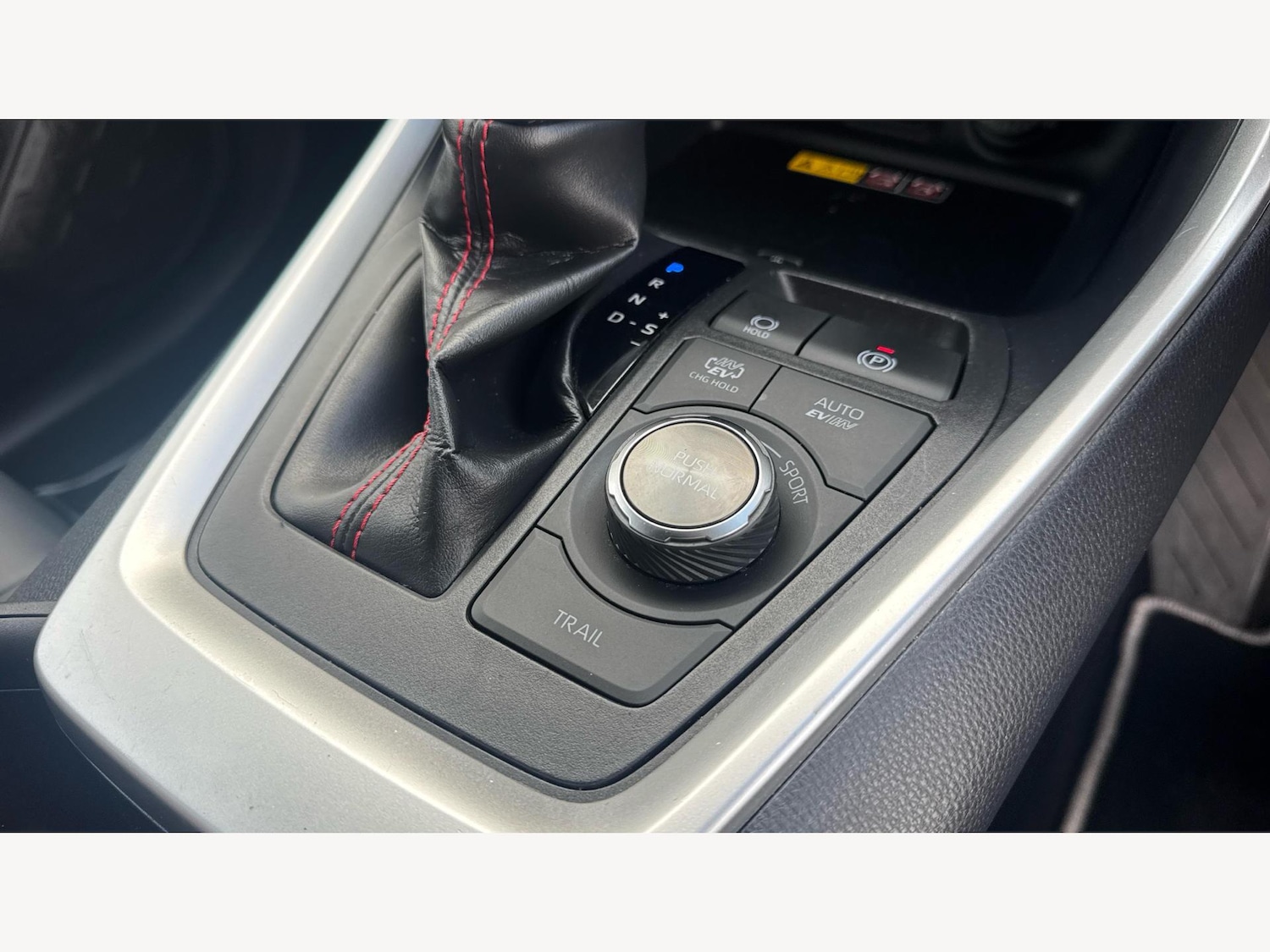 Used Toyota RAV4 2022 for sale - 76801879: Photo 30