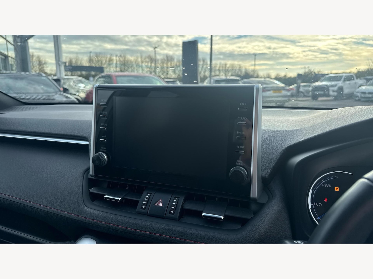 Used Toyota RAV4 2022 for sale - 76801879: Photo 9