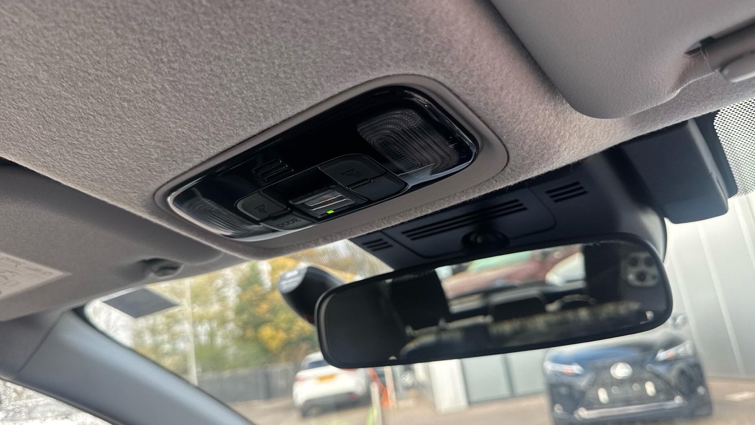 Used Toyota Yaris Cross 2024 for sale - 77143053: Photo 35