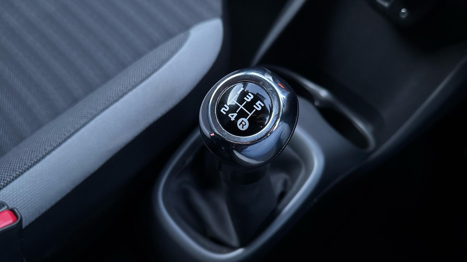 Used Toyota AYGO 2020 for sale - 77468645: Photo 41