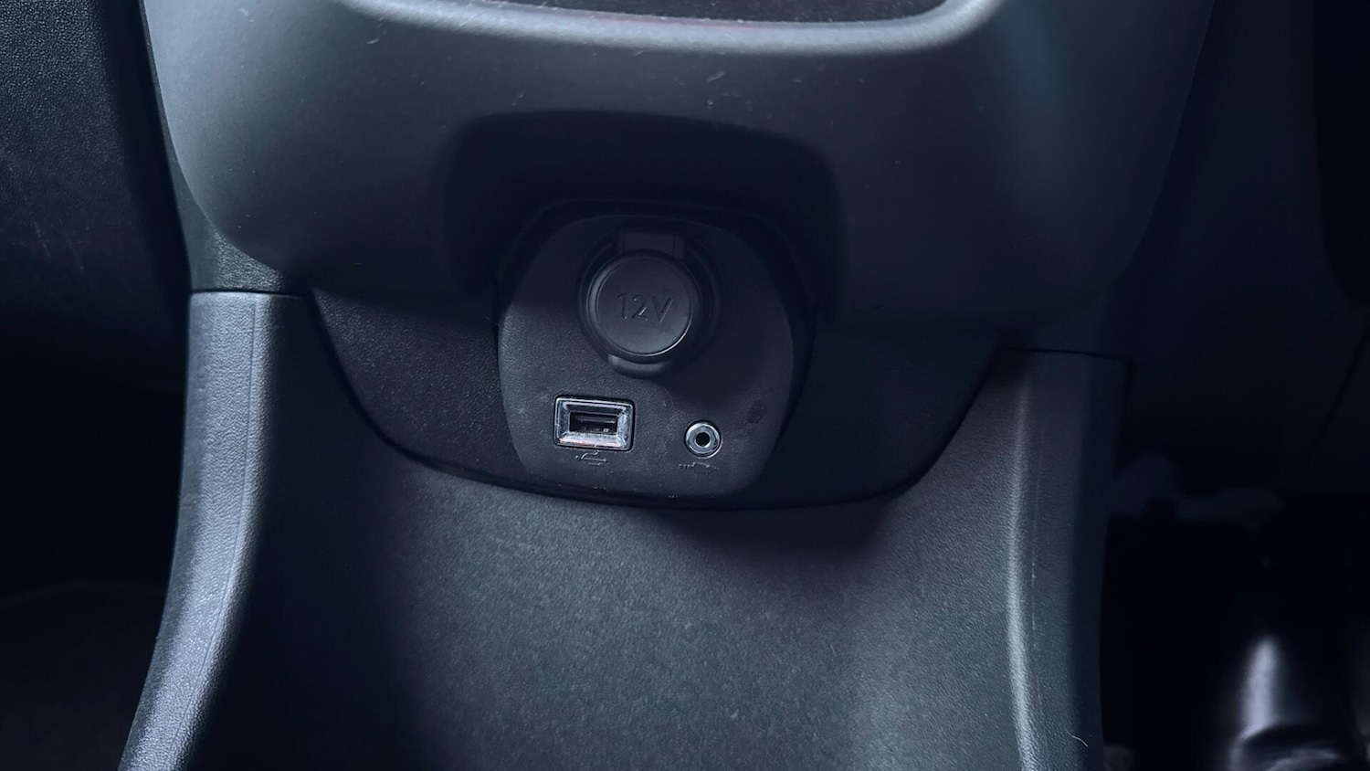 Used Toyota AYGO 2020 for sale - 77468645: Photo 42