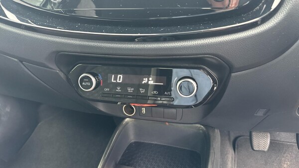 Used Toyota Aygo X 2022 for sale - 76326737: Photo 38