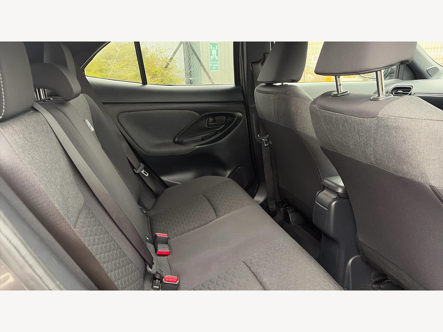 Used Toyota Yaris Cross 2022 for sale - 77456539: Photo 14