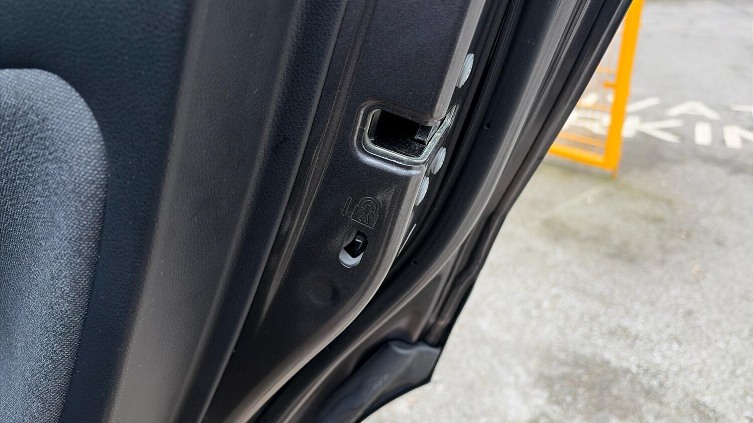 Used Toyota Yaris Cross 2022 for sale - 77456539: Photo 37