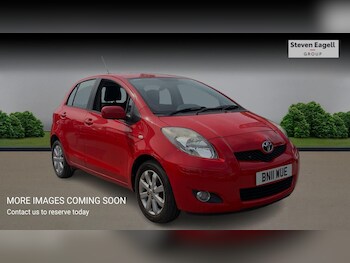 Used Toyota Yaris 2011 for sale - 75564318: Photo