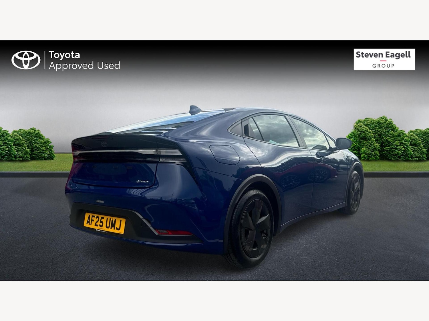 Used Toyota Prius 2025 for sale - 76866572: Photo 2