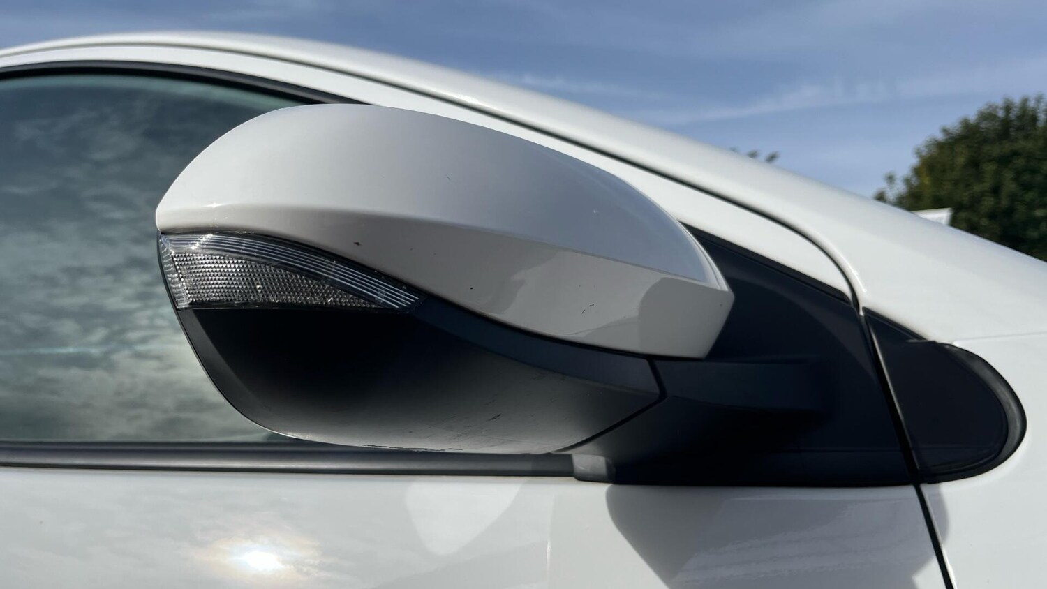 Used Toyota Yaris 2024 for sale - 77073898: Photo 41