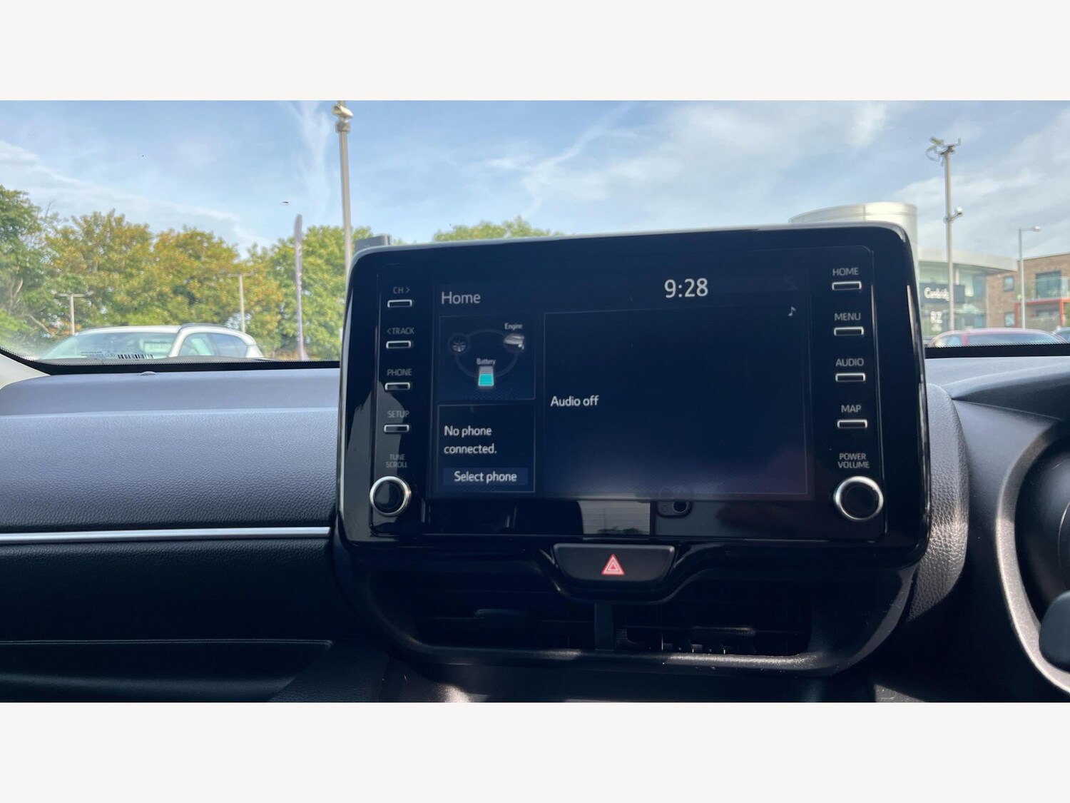 Used Toyota Yaris 2024 for sale - 77073898: Photo 9