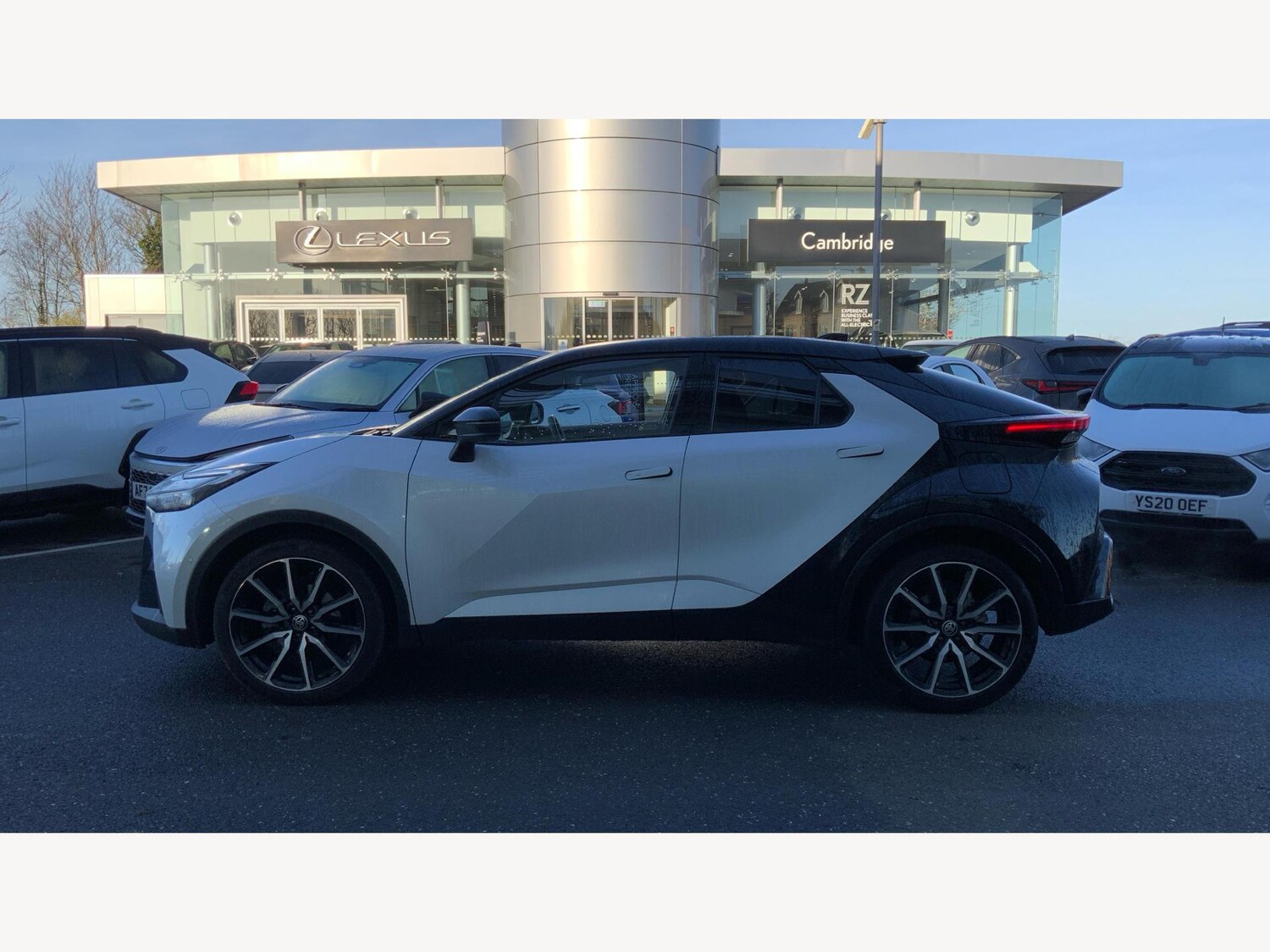 Used Toyota C-HR 2025 for sale - 76976768: Photo 19