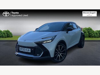Used Toyota C-HR 2025 for sale - 76976768: Photo