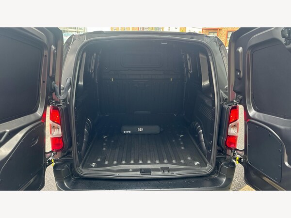 Used Toyota ProAce 2023 for sale - 75415126: Photo 16