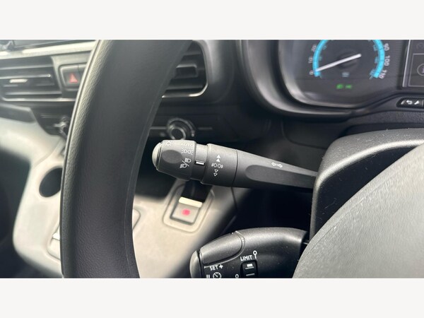 Used Toyota ProAce 2023 for sale - 75415126: Photo 31
