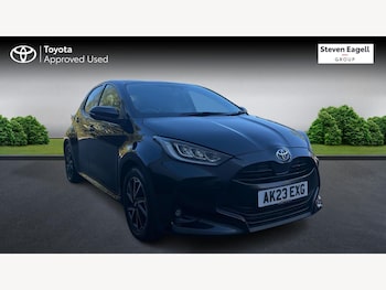 Used Toyota Yaris 2023 for sale - 78600781: Photo