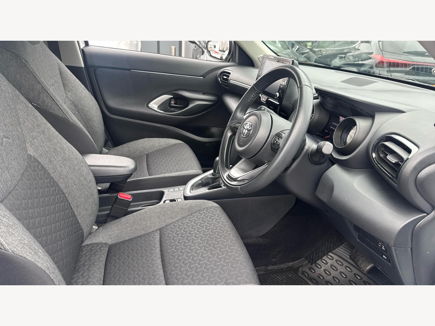 Used Toyota Yaris Cross 2023 for sale - 77559179: Photo 13