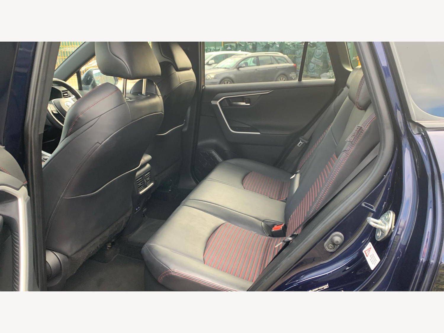 Used Toyota RAV4 2022 for sale - 76573065: Photo 15