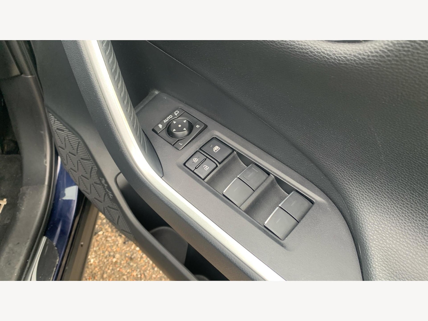 Used Toyota RAV4 2022 for sale - 76573065: Photo 24