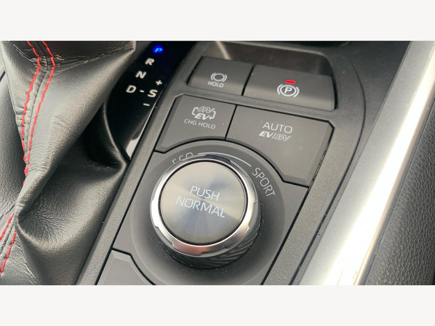 Used Toyota RAV4 2022 for sale - 76573065: Photo 31