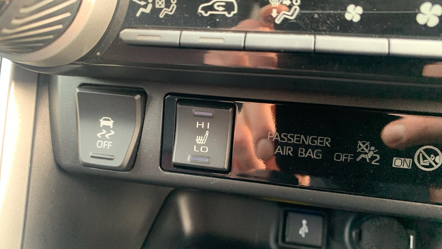 Used Toyota RAV4 2022 for sale - 76573065: Photo 34