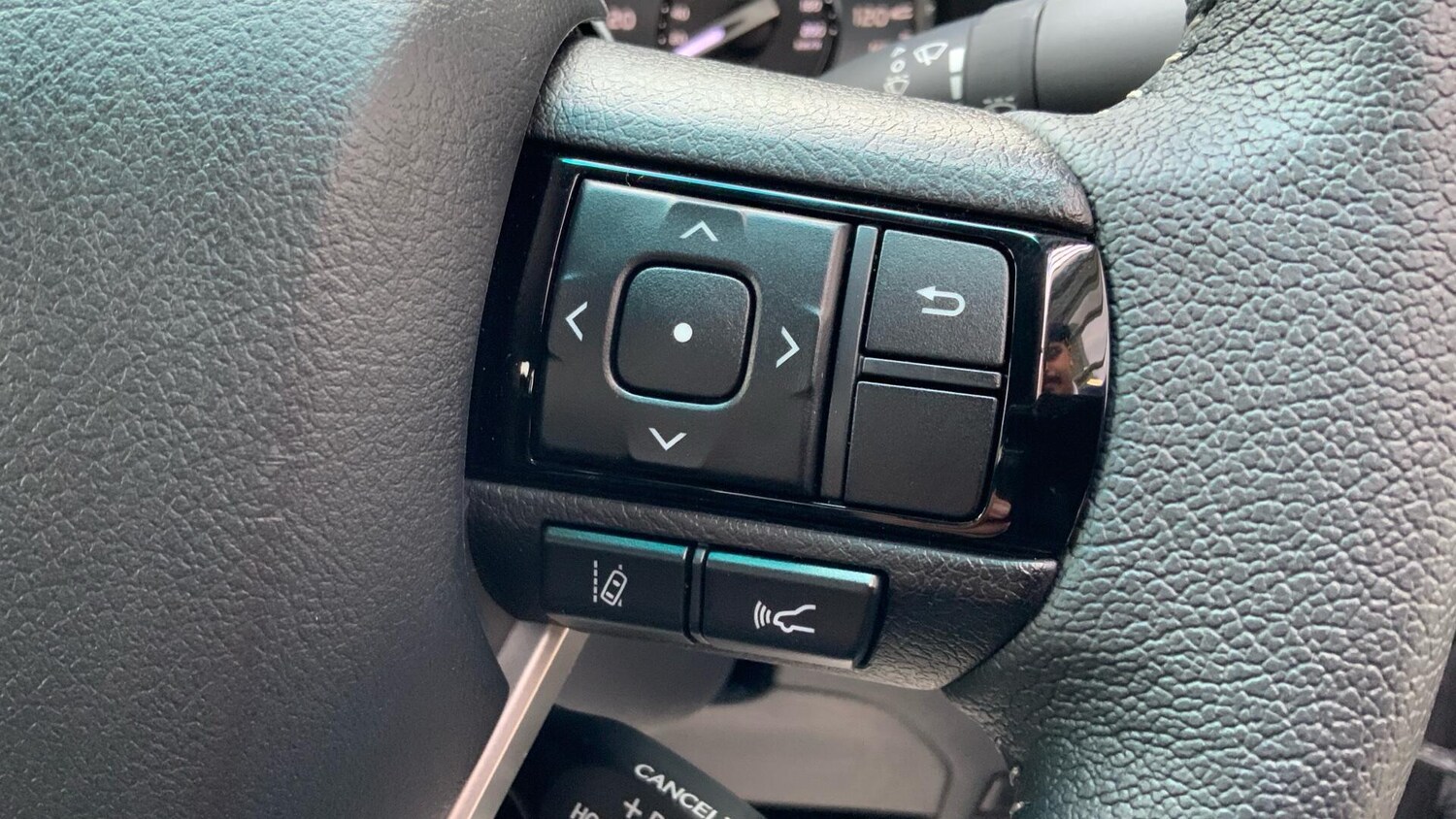 Used Toyota Hilux 2025 for sale - 76975432: Photo 39