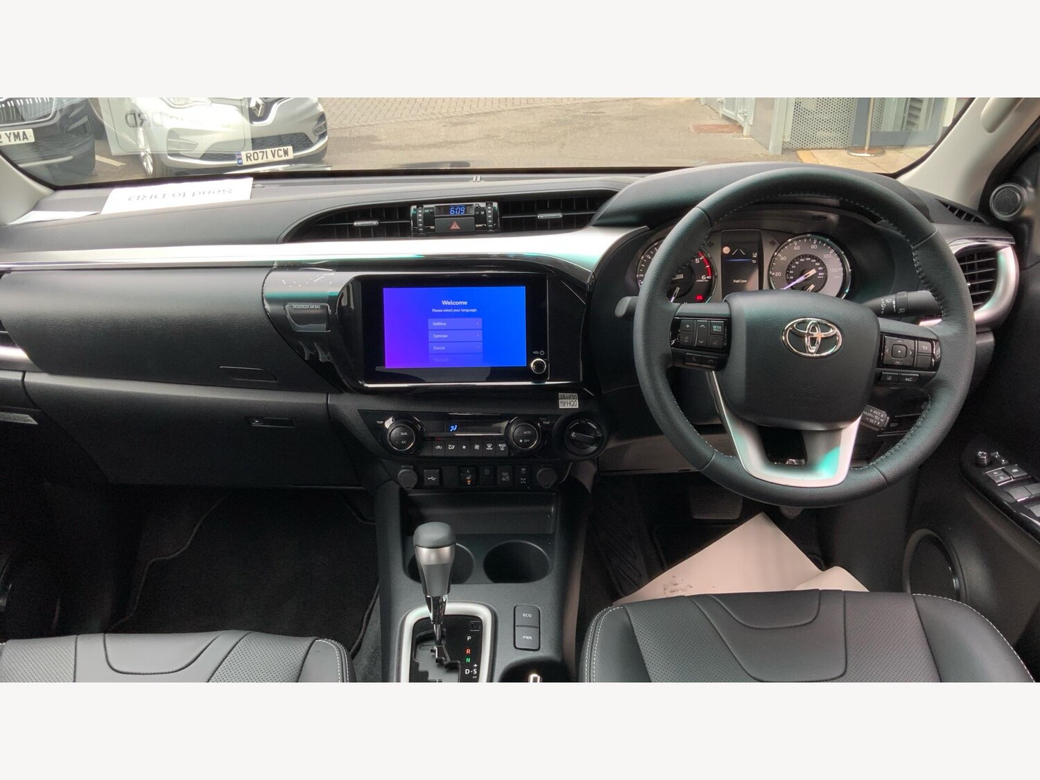 Used Toyota Hilux 2025 for sale - 76975432: Photo 7