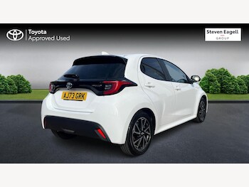 Used Toyota Yaris 2024 for sale - 77190423: Photo