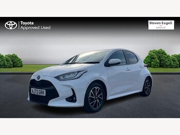 Used Toyota Yaris 2024 for sale - 77190423: Photo