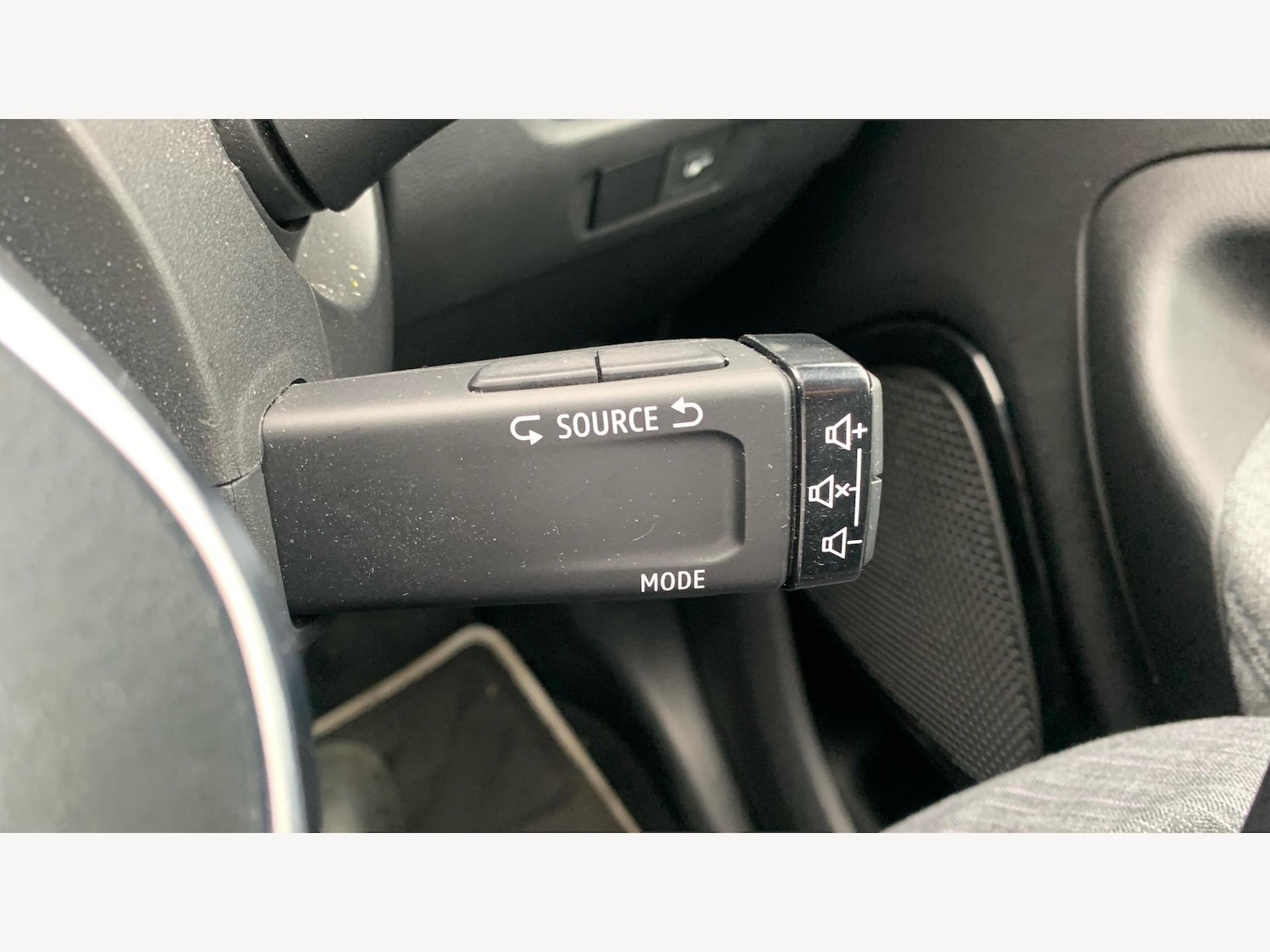 Used Renault Zoe 2021 for sale - 76397927: Photo 34