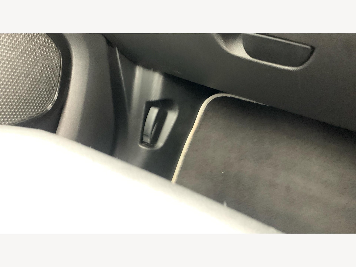 Used Renault Zoe 2021 for sale - 76397927: Photo 42