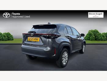 Used Toyota Yaris Cross 2025 for sale - 79767009: Photo