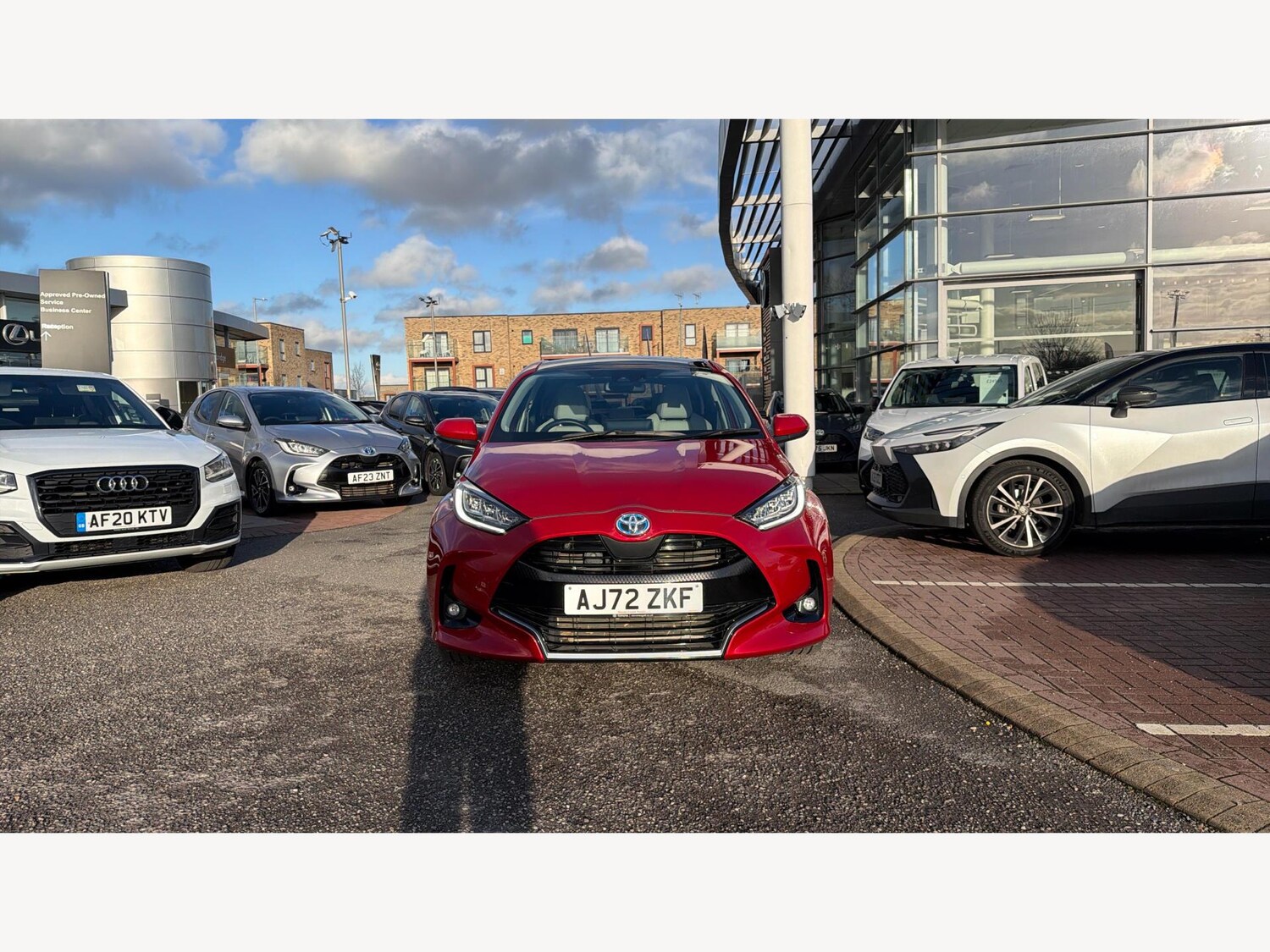 Used Toyota Yaris 2023 for sale - 77254644: Photo 18