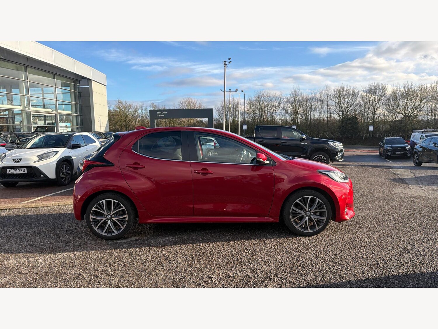 Used Toyota Yaris 2023 for sale - 77254644: Photo 19