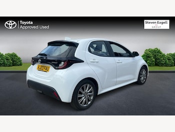 Used Toyota Yaris 2023 for sale - 78965750: Photo