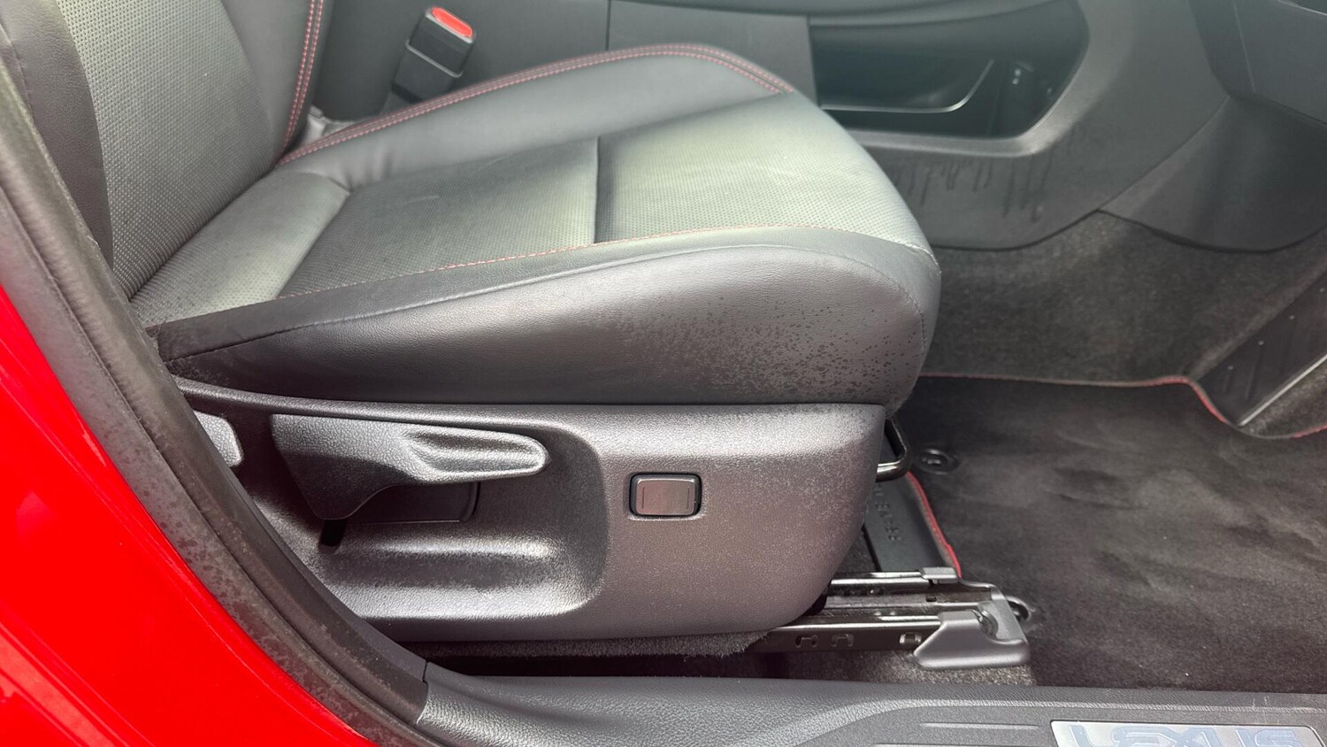 Used Lexus LBX 2024 for sale - 76562333: Photo 40