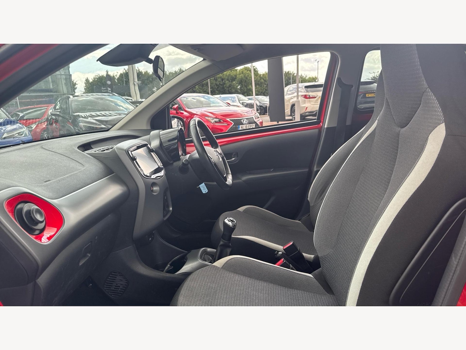 Used Toyota AYGO 2021 for sale - 76701627: Photo 12