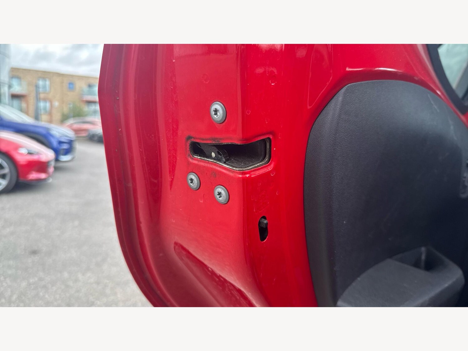 Used Toyota AYGO 2021 for sale - 76701627: Photo 26